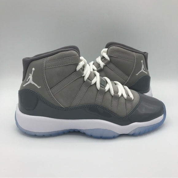 NWB Jordan 11 Retro GS Cool Grey 2021 Sneakers - Picture 2 of 9